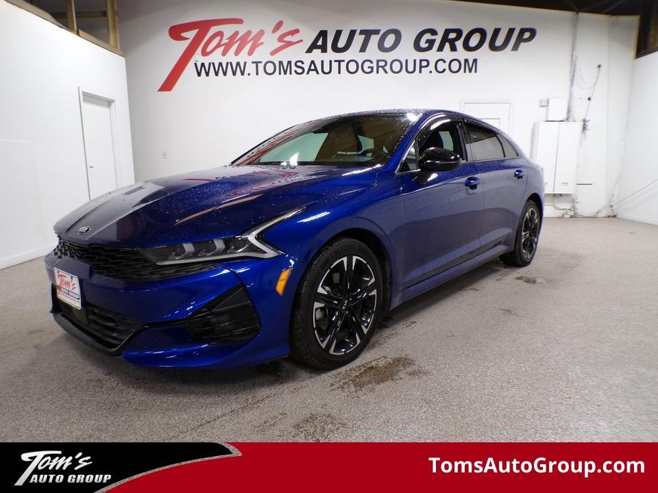 used 2021 Kia K5 car