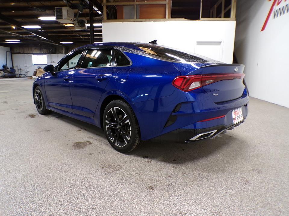used 2021 Kia K5 car