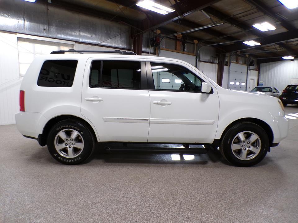 used 2009 Honda Pilot car, priced at $7,995