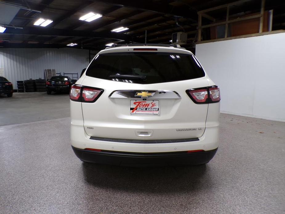 used 2014 Chevrolet Traverse car, priced at $10,995