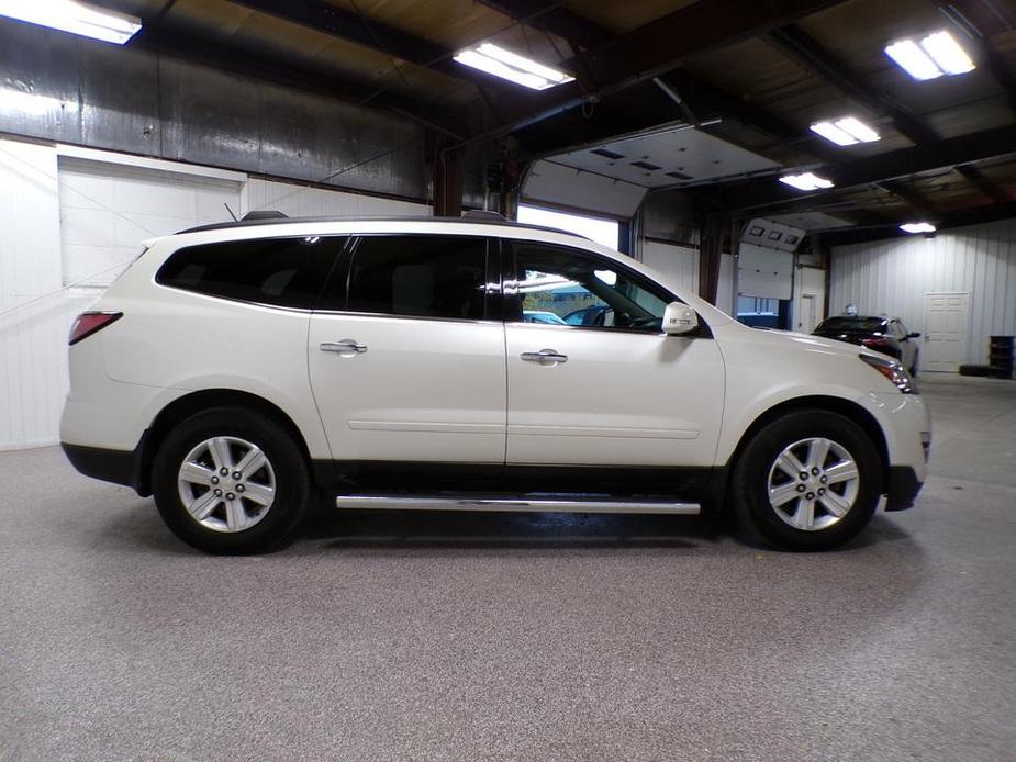 used 2014 Chevrolet Traverse car, priced at $10,995