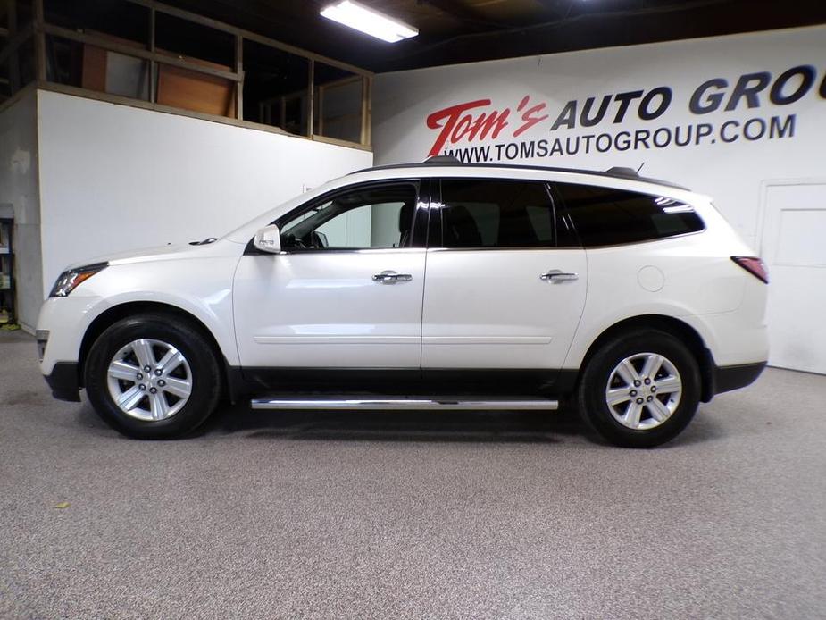 used 2014 Chevrolet Traverse car, priced at $10,995