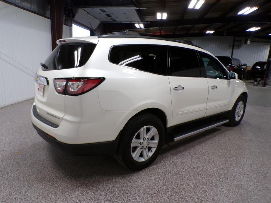 used 2014 Chevrolet Traverse car, priced at $10,995