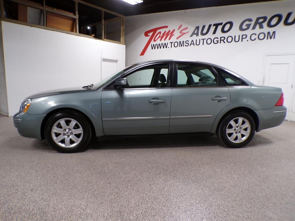 used 2005 Ford Five Hundred car, priced at $6,995