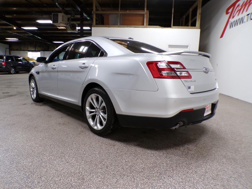 used 2014 Ford Taurus car
