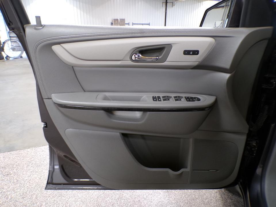 used 2015 Chevrolet Traverse car, priced at $10,995