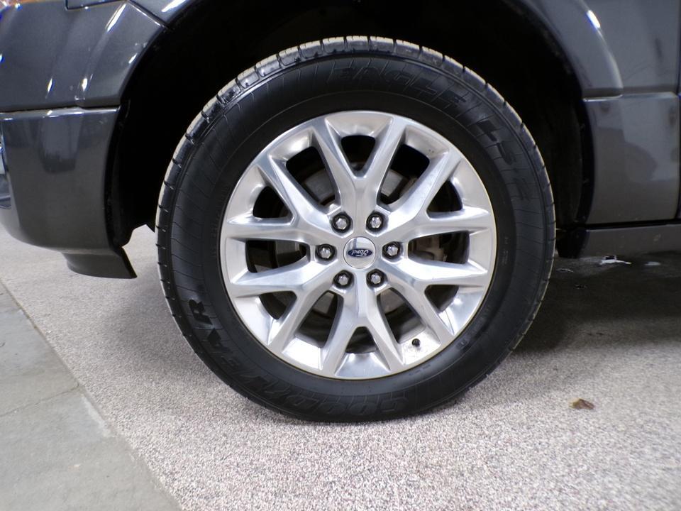 used 2017 Ford Expedition EL car