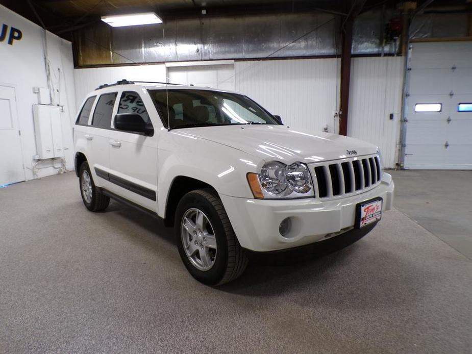 used 2006 Jeep Grand Cherokee car, priced at $13,995