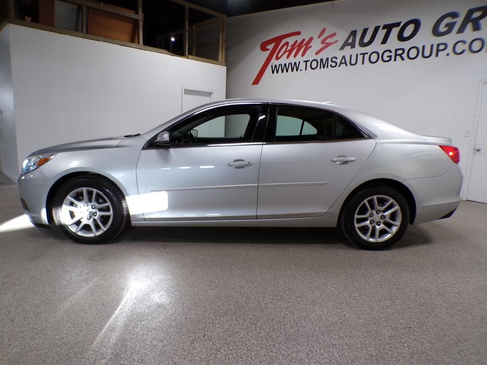 used 2015 Chevrolet Malibu car, priced at $7,995