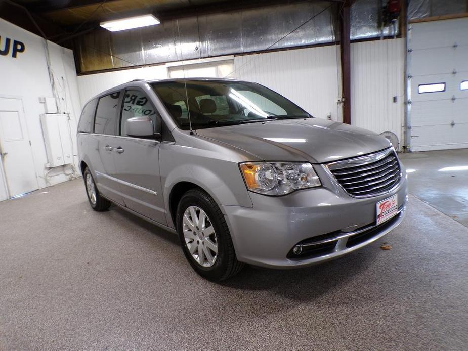 used 2016 Chrysler Town & Country car, priced at $9,995