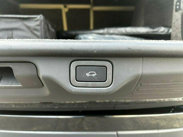 used 2021 Land Rover Range Rover car, priced at $53,881