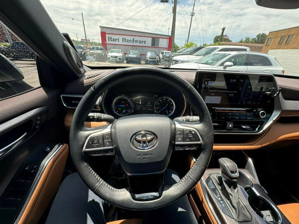 used 2022 Toyota Highlander Hybrid car, priced at $33,881