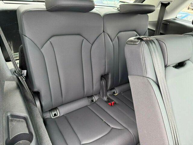 used 2023 Audi Q7 car, priced at $45,881