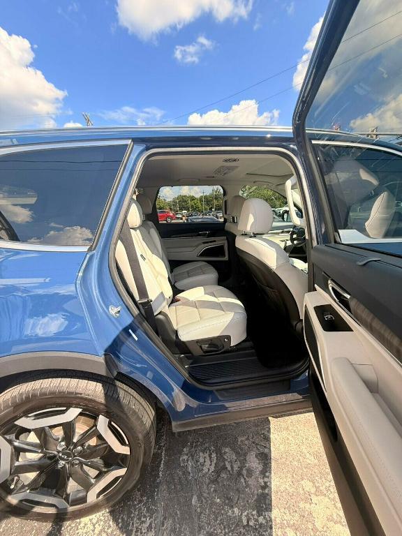 used 2023 Kia Telluride car, priced at $33,881