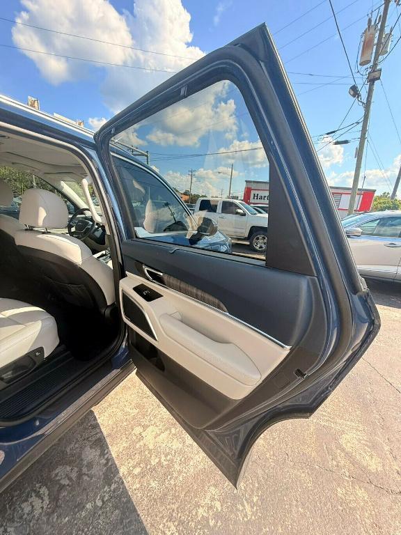used 2023 Kia Telluride car, priced at $33,881