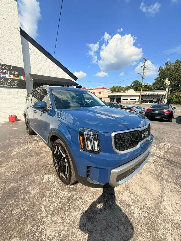 used 2023 Kia Telluride car, priced at $33,881