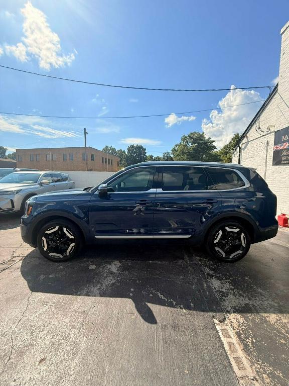 used 2023 Kia Telluride car, priced at $33,881