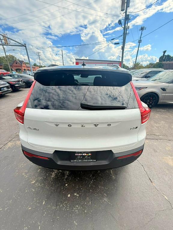 used 2021 Volvo XC40 car, priced at $30,881