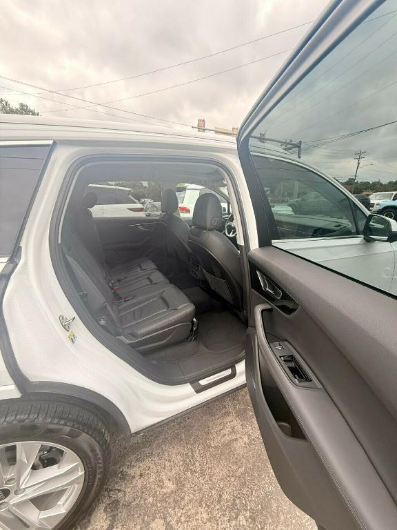 used 2023 Audi Q7 car, priced at $42,881