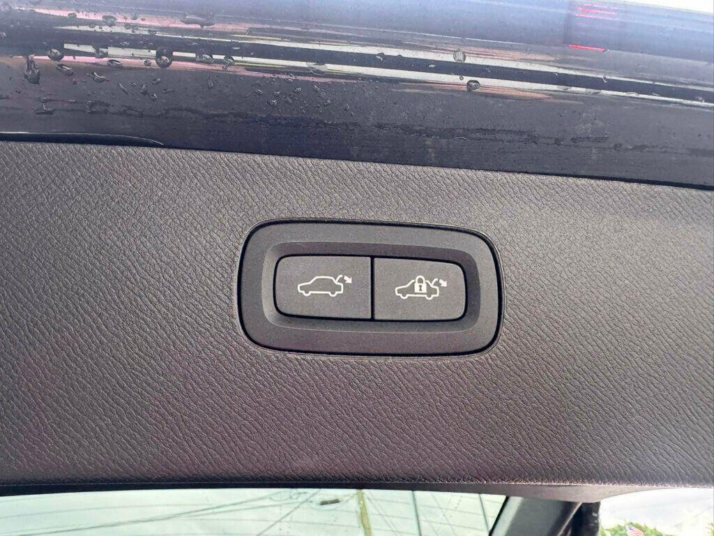 used 2024 Volvo XC90 Recharge Plug-In Hybrid car, priced at $66,881