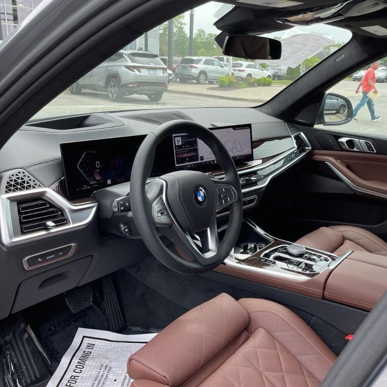 used 2025 BMW X7 car, priced at $86,881