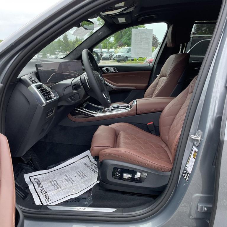 used 2025 BMW X7 car, priced at $86,881