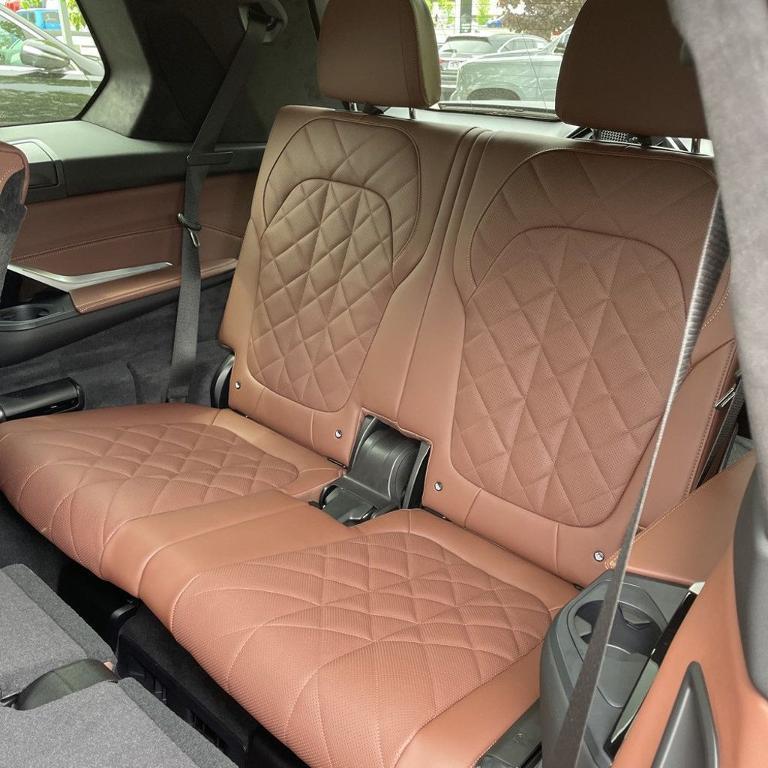 used 2025 BMW X7 car, priced at $86,881