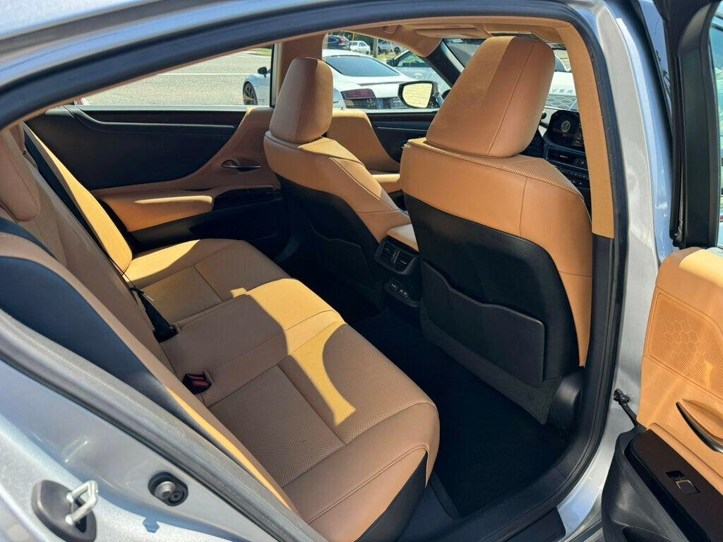 used 2022 Lexus ES 350 car, priced at $35,881
