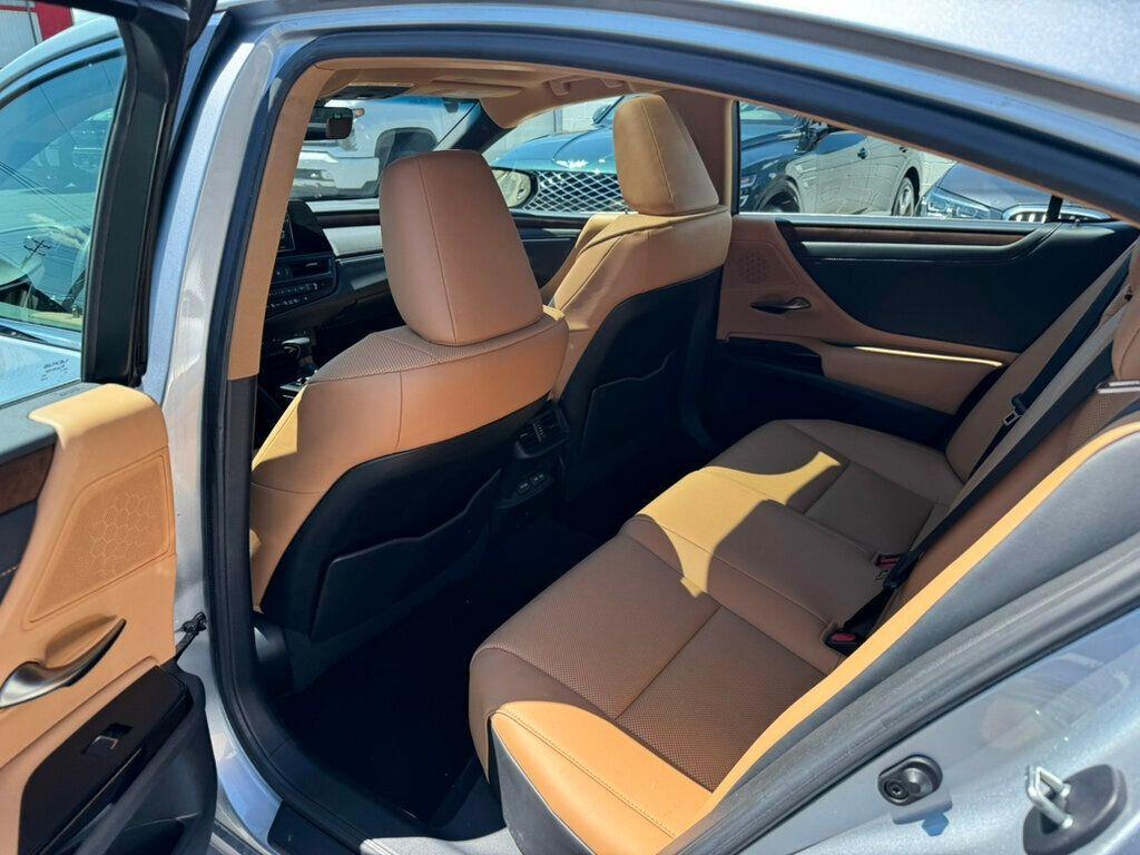used 2022 Lexus ES 350 car, priced at $35,881