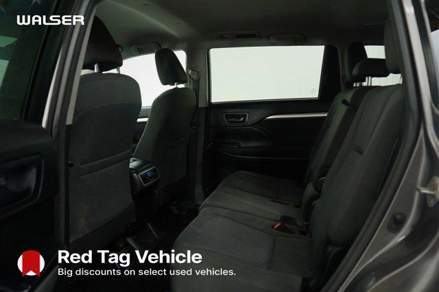 used 2016 Toyota Highlander car, priced at $17,499