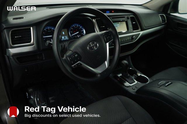 used 2016 Toyota Highlander car, priced at $17,499