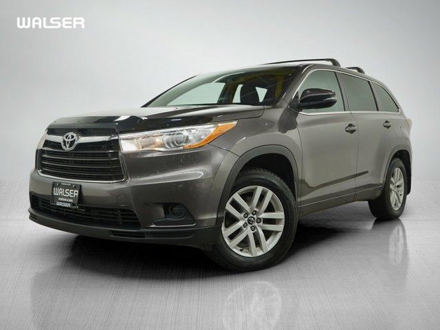 used 2016 Toyota Highlander car, priced at $17,998