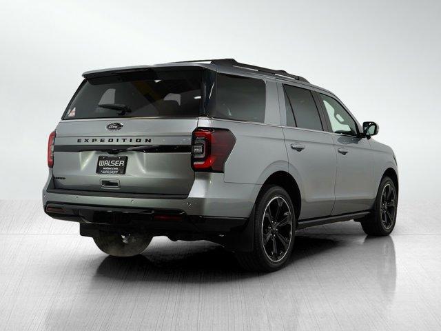 used 2024 Ford Expedition car, priced at $61,998