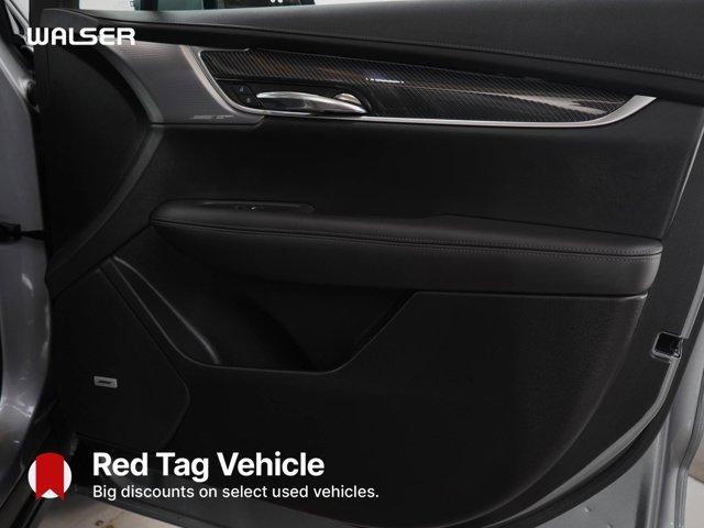 used 2025 Cadillac XT6 car, priced at $52,998