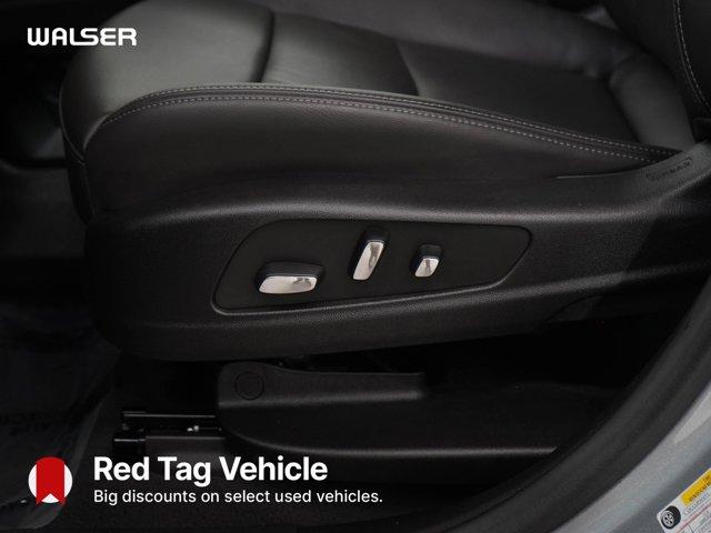 used 2025 Cadillac XT6 car, priced at $52,998