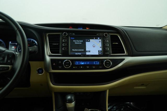 used 2018 Toyota Highlander car, priced at $27,998
