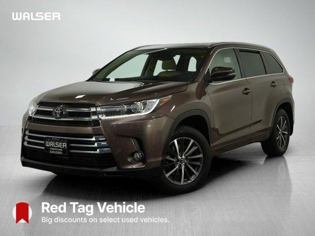 used 2018 Toyota Highlander car, priced at $26,299