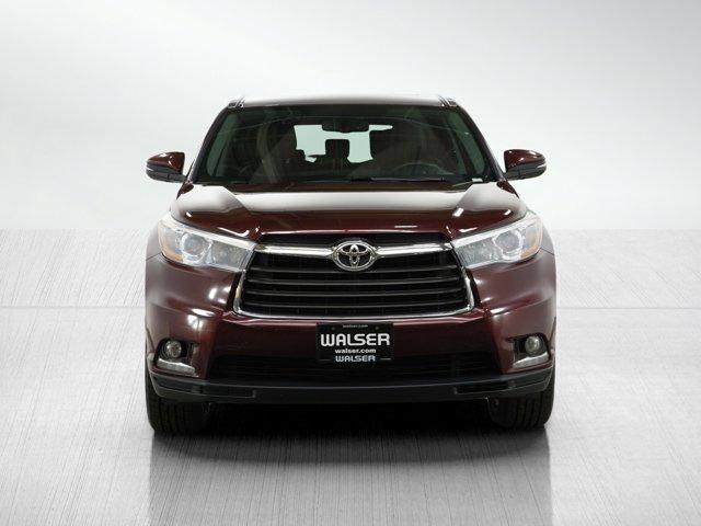 used 2016 Toyota Highlander car, priced at $16,998