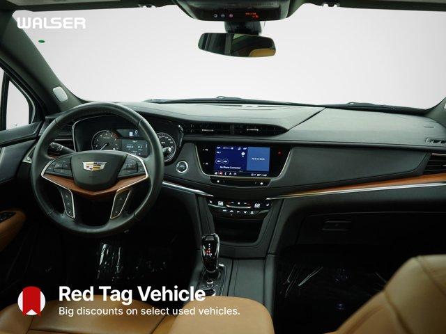 used 2024 Cadillac XT5 car, priced at $38,499