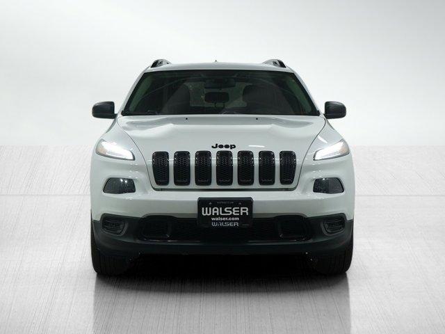 used 2016 Jeep Cherokee car, priced at $12,998