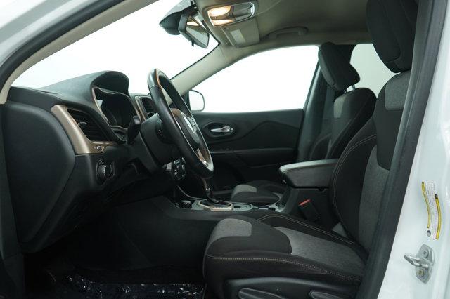 used 2016 Jeep Cherokee car, priced at $12,998