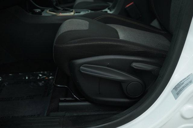 used 2016 Jeep Cherokee car, priced at $12,998