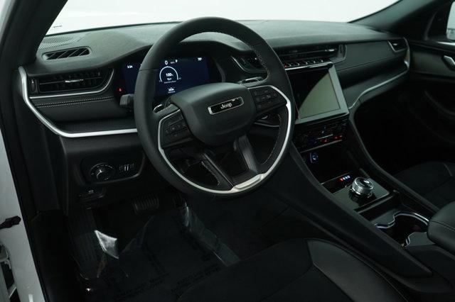 used 2024 Jeep Grand Cherokee car, priced at $39,998