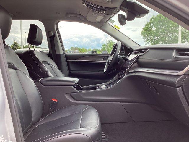 used 2022 Jeep Grand Cherokee car, priced at $28,998