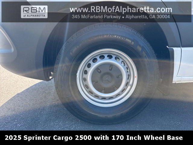 new 2025 Mercedes-Benz Sprinter 2500 car