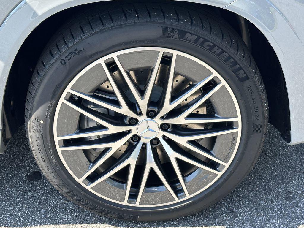 new 2025 Mercedes-Benz AMG GLE 53 car, priced at $103,155