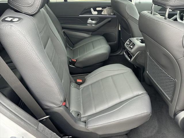 new 2025 Mercedes-Benz GLS 450 car, priced at $101,955