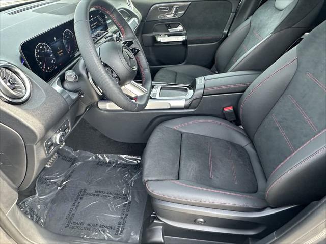 new 2025 Mercedes-Benz GLB 250 car, priced at $54,975