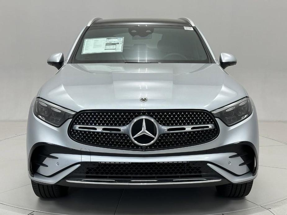 new 2024 Mercedes-Benz GLC 300 car, priced at $63,345