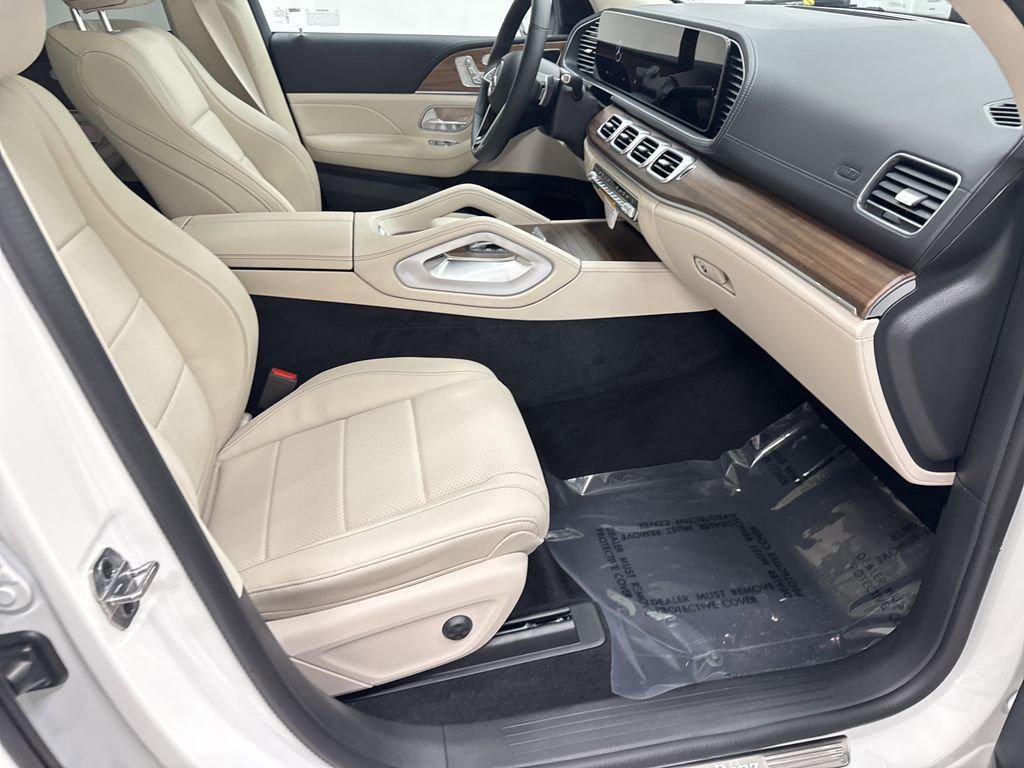 new 2026 Mercedes-Benz GLE 450 car, priced at $79,635
